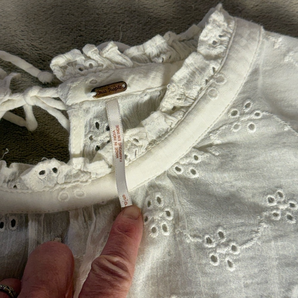 Free People Letters to Juliet Eyelet Ivory White Cotton Tie Back Top Small - Picture 5 of 10